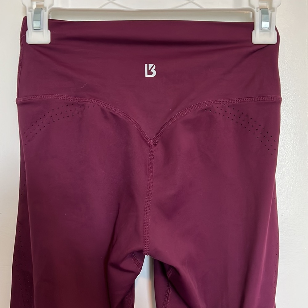 Buffbunny laser leggings small